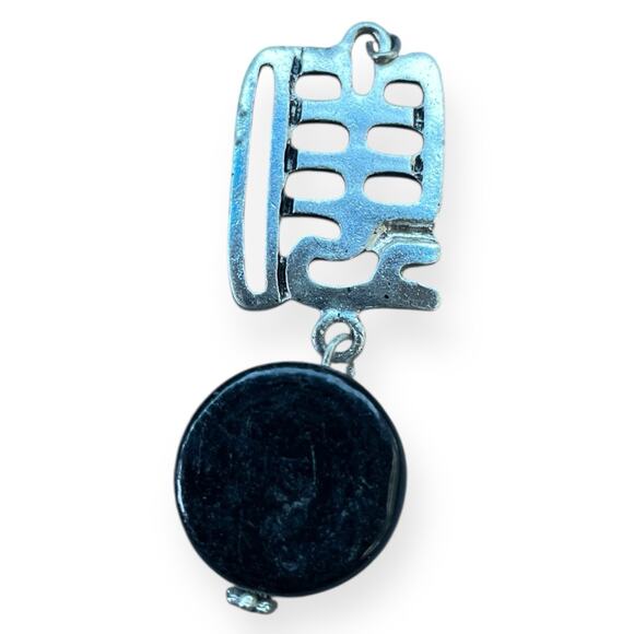 Asian-Inspired Silver Tone Pendant Black Disc Abstract Stylized Love Symbol - Picture 1 of 6